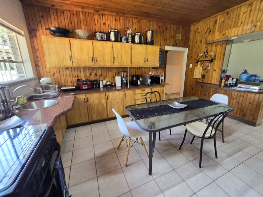 3 Bedroom Property for Sale in Lindequesdrif North West